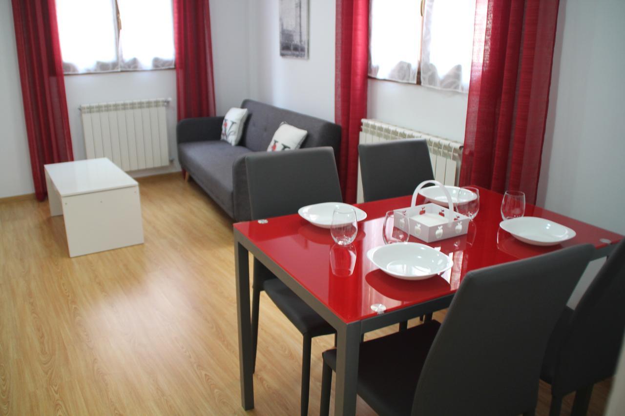 Apartamentos San Lazaro 仕格莱 外观 照片