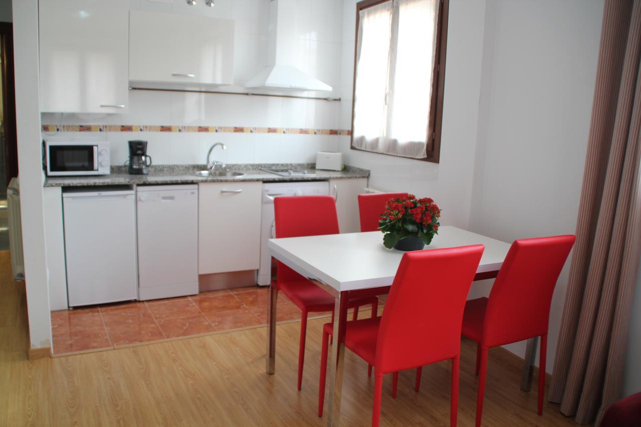 Apartamentos San Lazaro 仕格莱 外观 照片